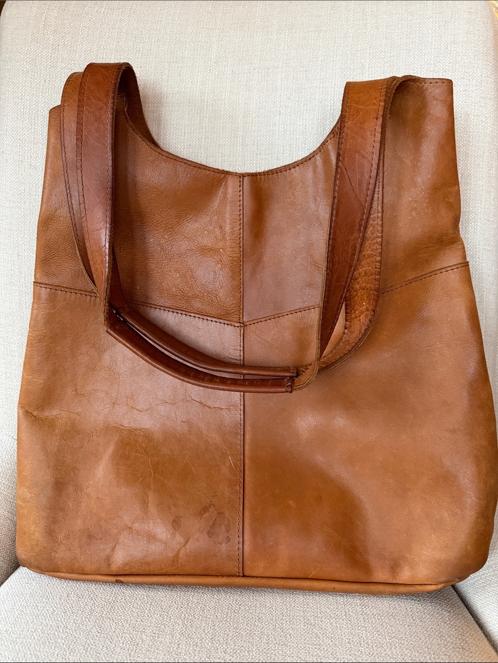 Raven + Lily Leather Tote in Cognac Brown